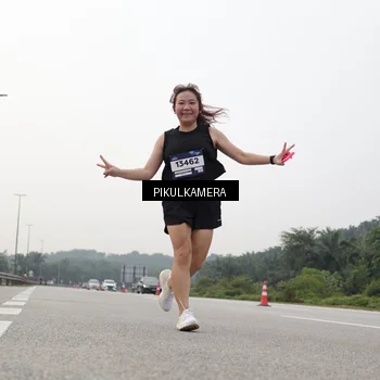 Runner Photo 7508246