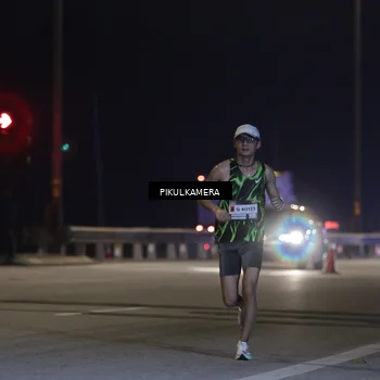Runner Photo 7508262