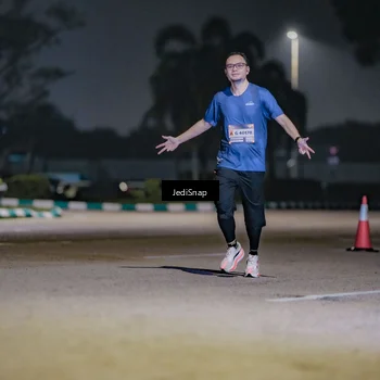 Runner Photo 7508264