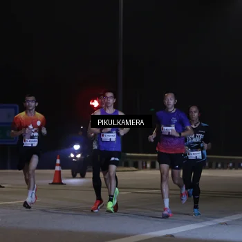 Runner Photo 7508275