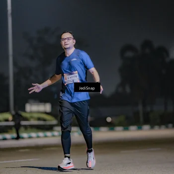 Runner Photo 7508282