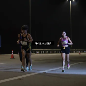 Runner Photo 7508289