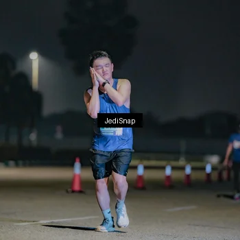 Runner Photo 7508291