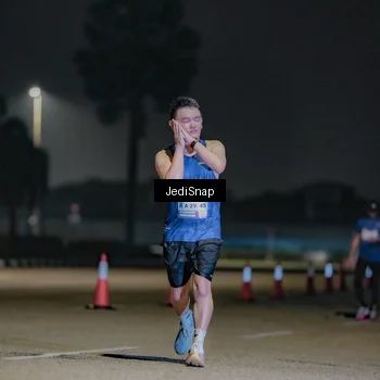 Runner Photo 7508292