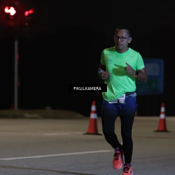 Runner Photo 7508293