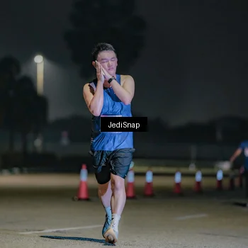 Runner Photo 7508299