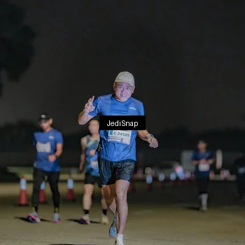 Runner Photo 7508308