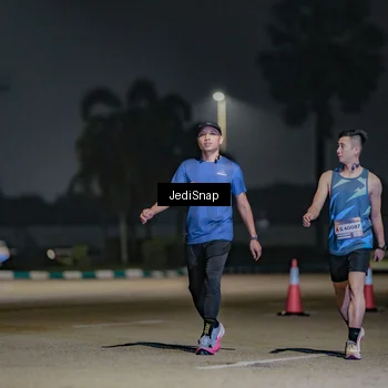 Runner Photo 7508317