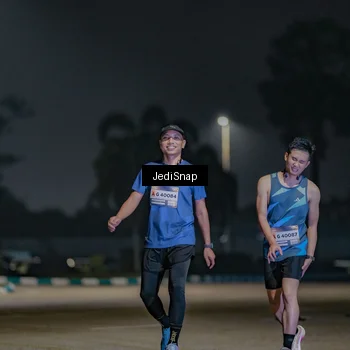 Runner Photo 7508324