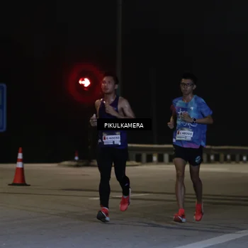 Runner Photo 7508338