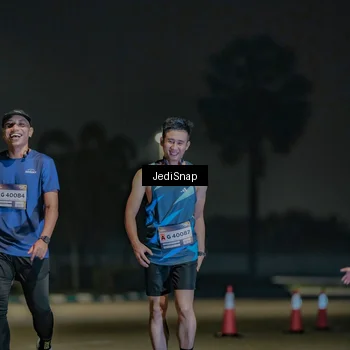Runner Photo 7508340