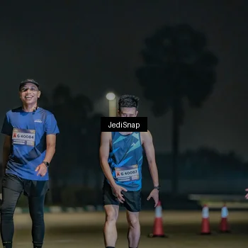 Runner Photo 7508341