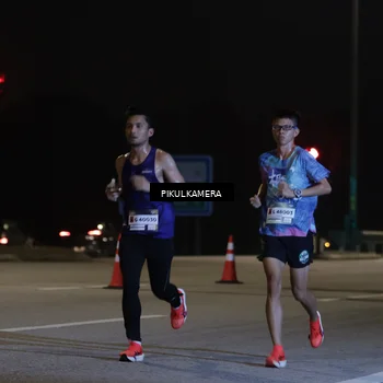 Runner Photo 7508351