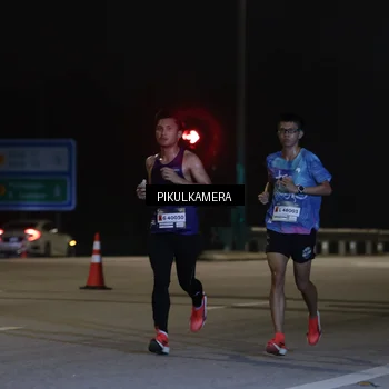 Runner Photo 7508363