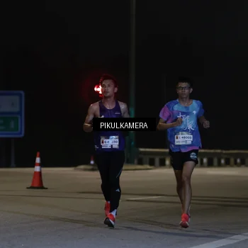 Runner Photo 7508365