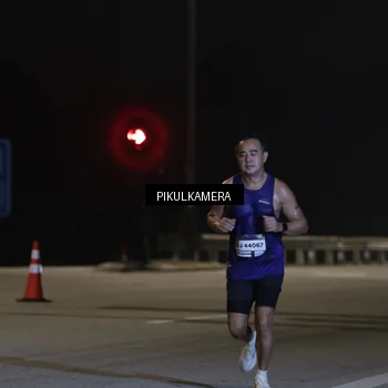 Runner Photo 7508375