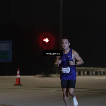 Runner Photo 7508380