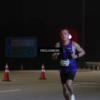 Runner Photo 7508383