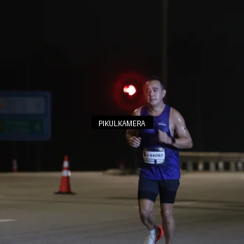 Runner Photo 7508389