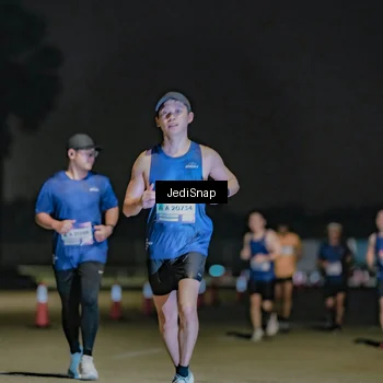 Runner Photo 7508390