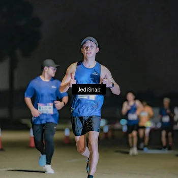 Runner Photo 7508395