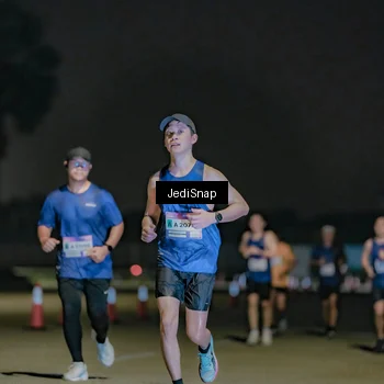 Runner Photo 7508396