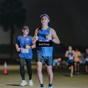 Runner Photo 7508401