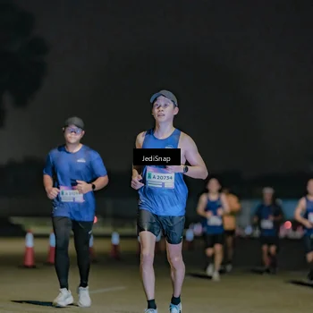 Runner Photo 7508404