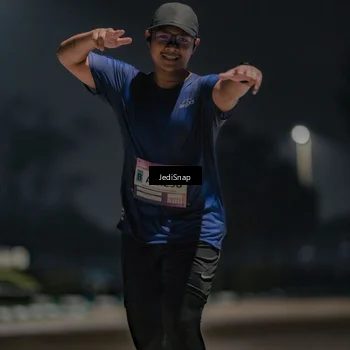 Runner Photo 7508410