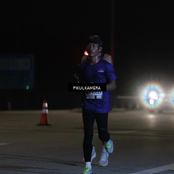 Runner Photo 7508413
