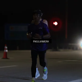 Runner Photo 7508414