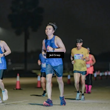 Runner Photo 7508428