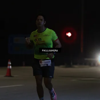 Runner Photo 7508434