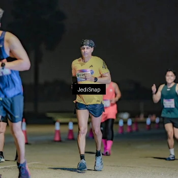 Runner Photo 7508440