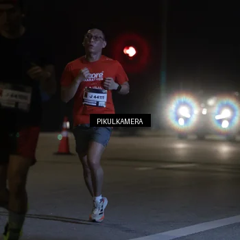 Runner Photo 7508459