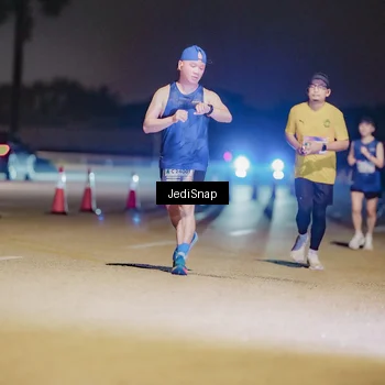 Runner Photo 7508468