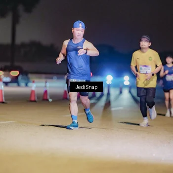 Runner Photo 7508490