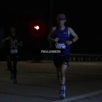 Runner Photo 7508491