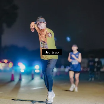 Runner Photo 7508494