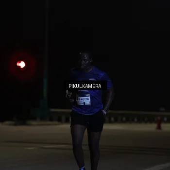 Runner Photo 7508503