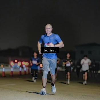 Runner Photo 7508504