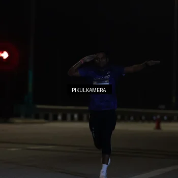 Runner Photo 7508510