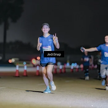 Runner Photo 7508512