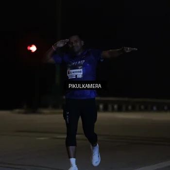 Runner Photo 7508517