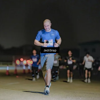 Runner Photo 7508524