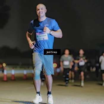 Runner Photo 7508536