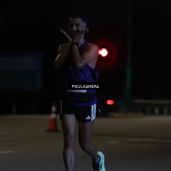 Runner Photo 7508539