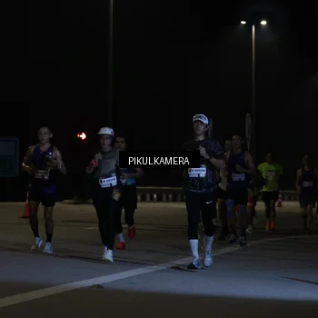 Runner Photo 7508543