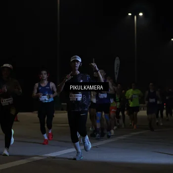 Runner Photo 7508555