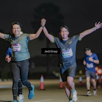 Runner Photo 7508558